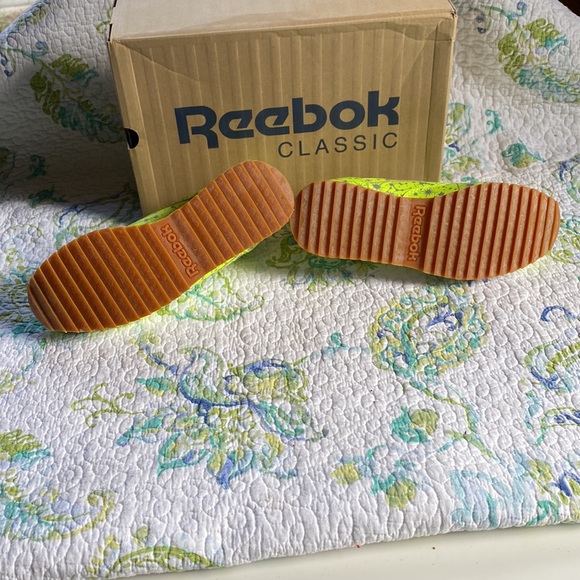 Reedbok x Melody Ehsani sneakers 7.5 NBW - Picture 2 of 5